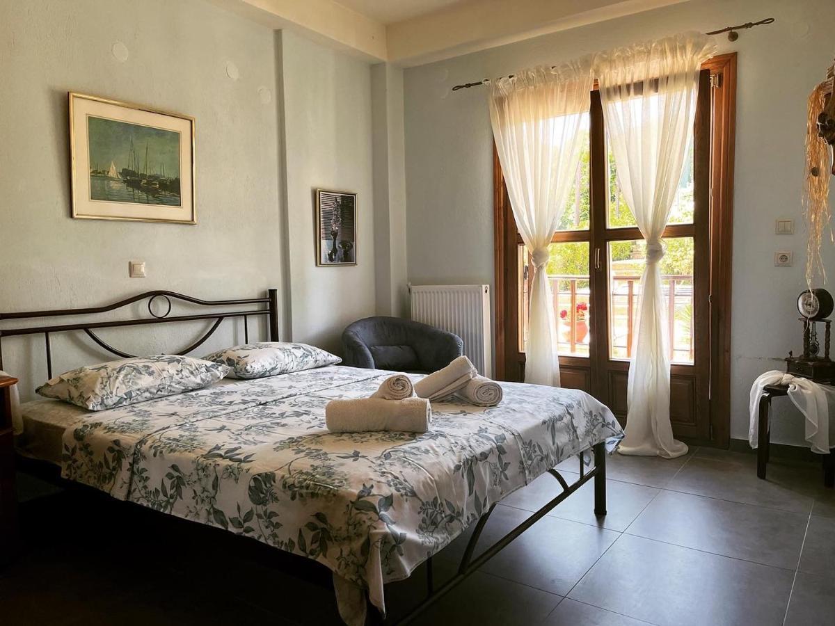 Guesthouse Kaliepia Ієрісос Екстер'єр фото