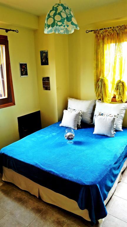 Guesthouse Kaliepia Ієрісос Екстер'єр фото